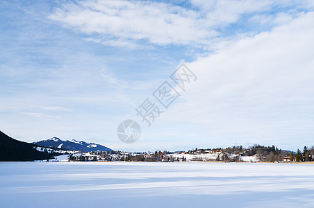 韦森西巴伐利亚湖木头蓝色乐趣山脉运动全景假期首脑高山滑雪图片