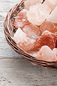 喜马拉雅粉红盐石英背景矿物石头岩石粉色篮子柳条治疗水晶图片