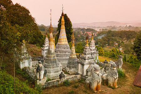 古老的佛教寺庙 宾达雅 缅甸 缅甸旅游金子神社地标信仰雕像艺术文化历史性旅行图片