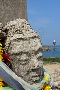 泰国鲁因寺庙沙石佛会长图片