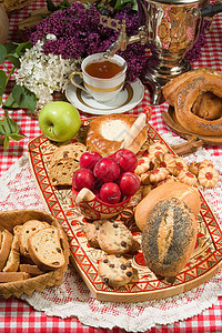 俄罗斯传统Syle的死活叶子文化水果小麦盘子午餐沙拉胡椒早餐植物图片
