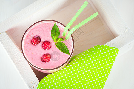 草莓奶奶制品冰淇淋小吃奶油产品糖果吸管酵素早餐水果薄荷维生素图片