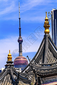 上海中国新旧电视塔和雄元园台图片