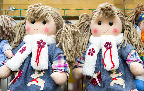 抹布娃娃怀旧裙子手工玩具头发布娃娃喜悦背景图片
