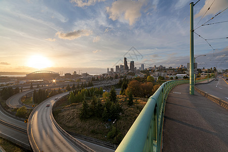 西雅图天线 日落桥的西雅图天线背景图片