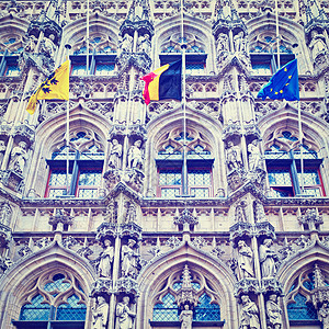 市政厅城市雕像阳台雕塑建筑大厅艺术风格旗帜柱子图片