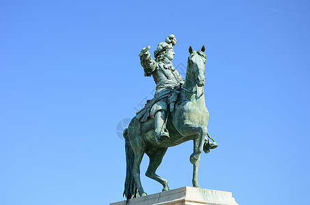 路易第14号神像皇家历史性马背遗产建筑建筑学艺术城堡国王雕塑图片