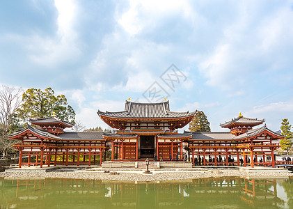 京都天知寺神道旅行神社历史性叶子溪流遗产反射文化游客图片