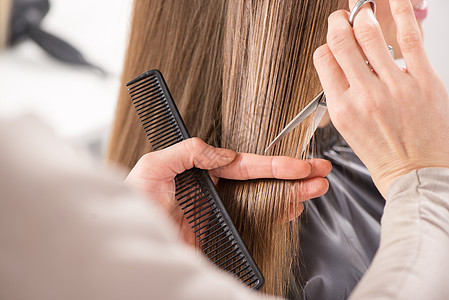 剪头发棕色护理理发职业梳子专业水平工具人类剪刀背景图片