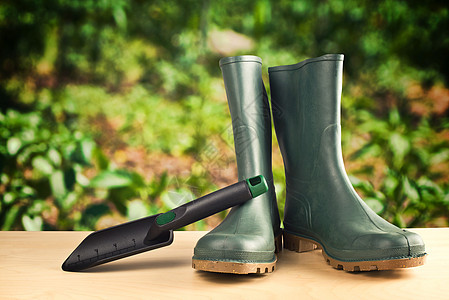 用于园艺工作的绿色橡胶靴花园橡皮水靴鞋类工人塑料安全工作服雨鞋雨靴图片
