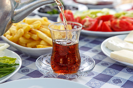 土耳其早餐厨房茶壶文化食物火鸡黄瓜蔬菜薯条图片