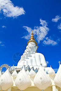 Phasornkaew寺 的白佛雕像寺庙旅行古董历史性天空蓝色建筑地标艺术旅游图片