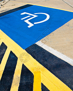 残疾人停车标志公园人士地面沥青生活交通线条破坏者黄色减值图片