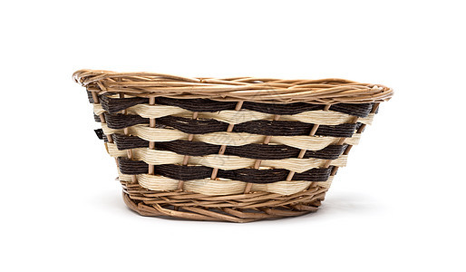 白色背景的篮子芦苇黄色手工业木质圆形盒子棕色柳条稻草手工图片