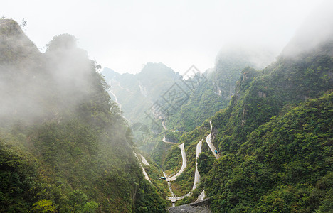 张家吉国家公园天子山自然保护区和雾 中国 中国旅行天气岩石地标烟雾薄雾悬崖爬坡森林街道图片
