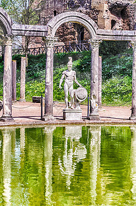 希腊 阿瑞斯神像 哈德良别墅内 Ti住宅雕像场景废墟皇帝反射考古学柱子吸引力旅行图片