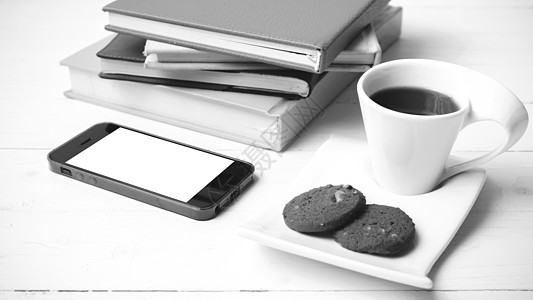 咖啡杯加饼干 手机和书卷黑白可乐电话桌子笔记本钥匙办公室咖啡细胞网络杯子眼镜背景图片