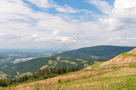 小贝斯基德山区山脉图片