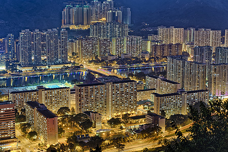 深夜香港沙锡场景住房建筑学领土城市反射旅行街道市中心风景背景图片