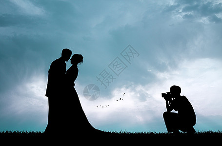 日落时的婚礼摄影记者服务插图照片女士相机婚姻庆典恋人夫妻新娘男人图片