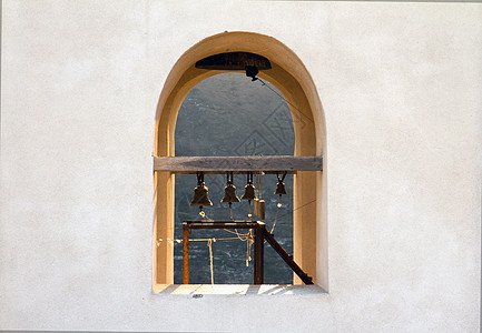 Orhei Vechi修道院 摩尔多瓦村庄白色爬坡乡村森林宗教季节性窗户蓝色教会图片