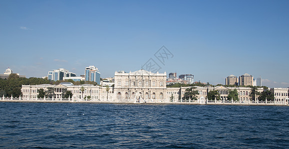 土耳其伊斯坦布尔市Besiktas的Dolmabahace宫图片