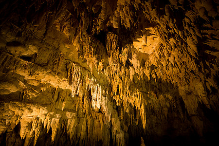 Gyukusendo洞穴 冲绳游客矿物石窟石头公园石灰石天花板编队吸引力隧道图片