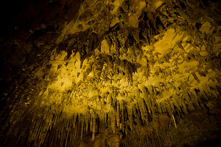 冲绳洞穴图片