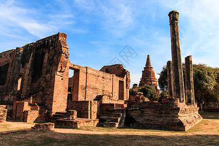 在拉特布拉纳寺庙当地称为 阿尤塔亚王国博罗马拉查蒂拉国王二世大堂和主塔台文化宝塔雕像旅游崇拜国王公园建筑纪念碑历史图片