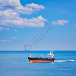 海上货船导航环境运输干货船外海海洋公海水面水域海景图片