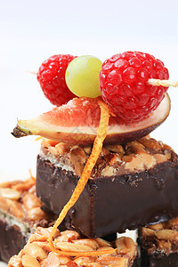 花生面包饼干巧克力食物小吃糖果水果覆盆子焦糖甜点坚果盘子图片