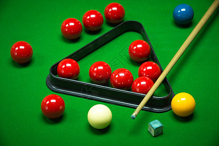Snooker 球系列三角形休息乐趣绿色棕色爱好红色俱乐部团体闲暇图片
