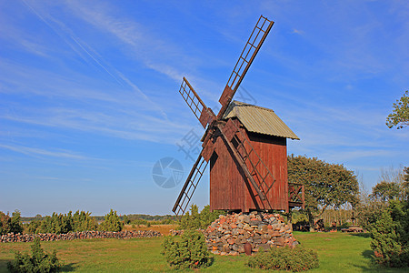 爱沙尼亚萨阿雷马岛文化结构风光建筑风车旅行风景水平田园农场图片