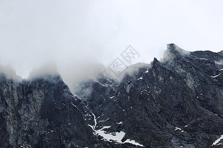 挪威的长城天空冰川蔬菜岩石悬崖山脉巨魔图片