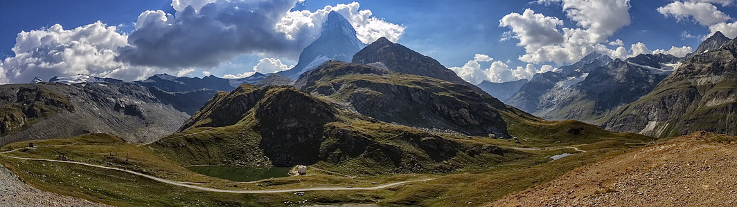 Mithorhorn和阿尔卑斯山山脉全景 瑞士图片