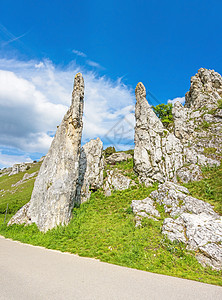 岩层结构 史提尼恩庄园  埃塞尔斯堡河谷水草甸悬崖蓝色旅行全景骨科天空岩石绿色牧场图片