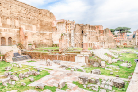 Augustus论坛罗马 意大利的废墟背景分散遗迹历史性旅游帝国柱子建筑学旅行考古学寺庙文化图片