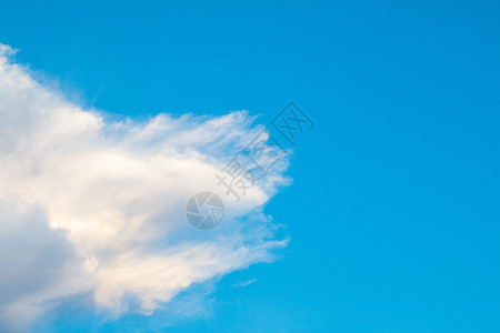 美丽的蓝天与 clou蓝色天堂天空场景气候天气气象气氛环境臭氧图片