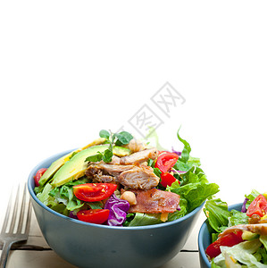 鸡肉沙拉敷料食物盘子小吃火箭餐厅美食饮食营养健康饮食图片