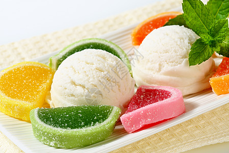 冰淇淋加果冻糖白色酸奶食物柠檬甜点涂层口香糖椰子盘子软糖图片