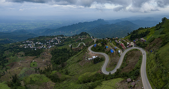 山地公路直航至塔伯克峰(Petchabun省)图片