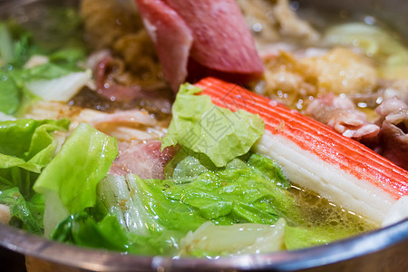 台湾传统热锅盘子美食烹饪豆腐海鲜蔬菜食物图片