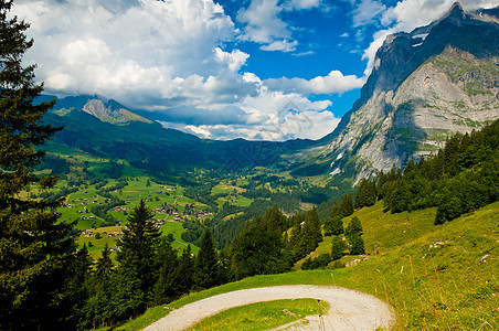 瑞士山脉 伯尔尼高地 阿尔卑斯山 欧洲阿尔卑斯山蓝色薄雾冰川悬崖僧侣风景远足地标顶峰高山图片