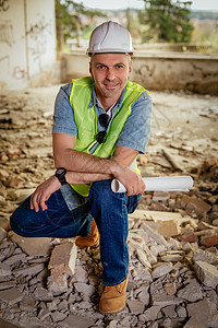 建筑工地的负责人工人工程师男人承包商灾难经理工程职业项目建设者图片