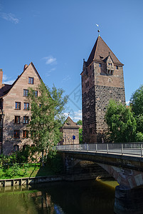 佩格尼茨河上的古旧舒德图尔姆塔和Heubrucke桥图片