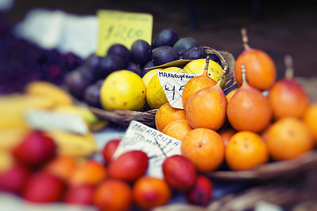的新鲜异国水果零售木瓜店铺荔枝小便街道城市摊位市场农业图片