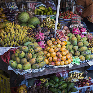 印度尼西亚巴厘村的露天水果市场 3橙子营养种植园假期山竹菠萝生产情调食物龙眼图片