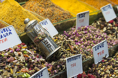 在土耳其伊斯坦布尔大巴萨的茶叶店香气文化贸易草本植物集市展示美食粉末旅游店铺背景图片