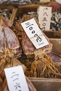 干鱼 海鲜产品 在市场上日本文化烹饪乌贼营养太阳餐厅海洋食物热带钓鱼图片