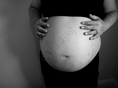 怀孕贝莉人类女性肚子母亲父母女士成人婴儿胎儿白色图片